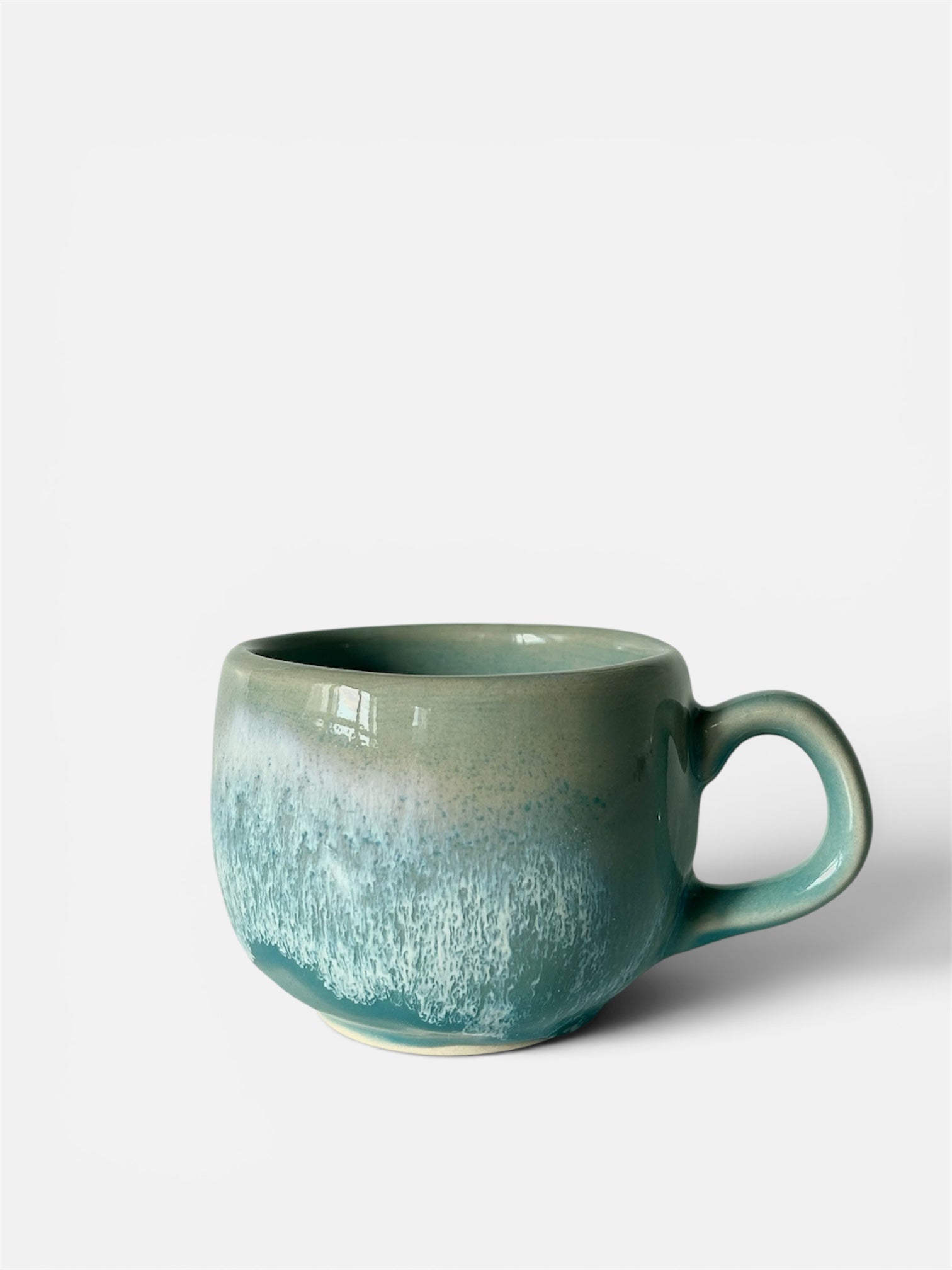 Hold the Ocean - Small Cup